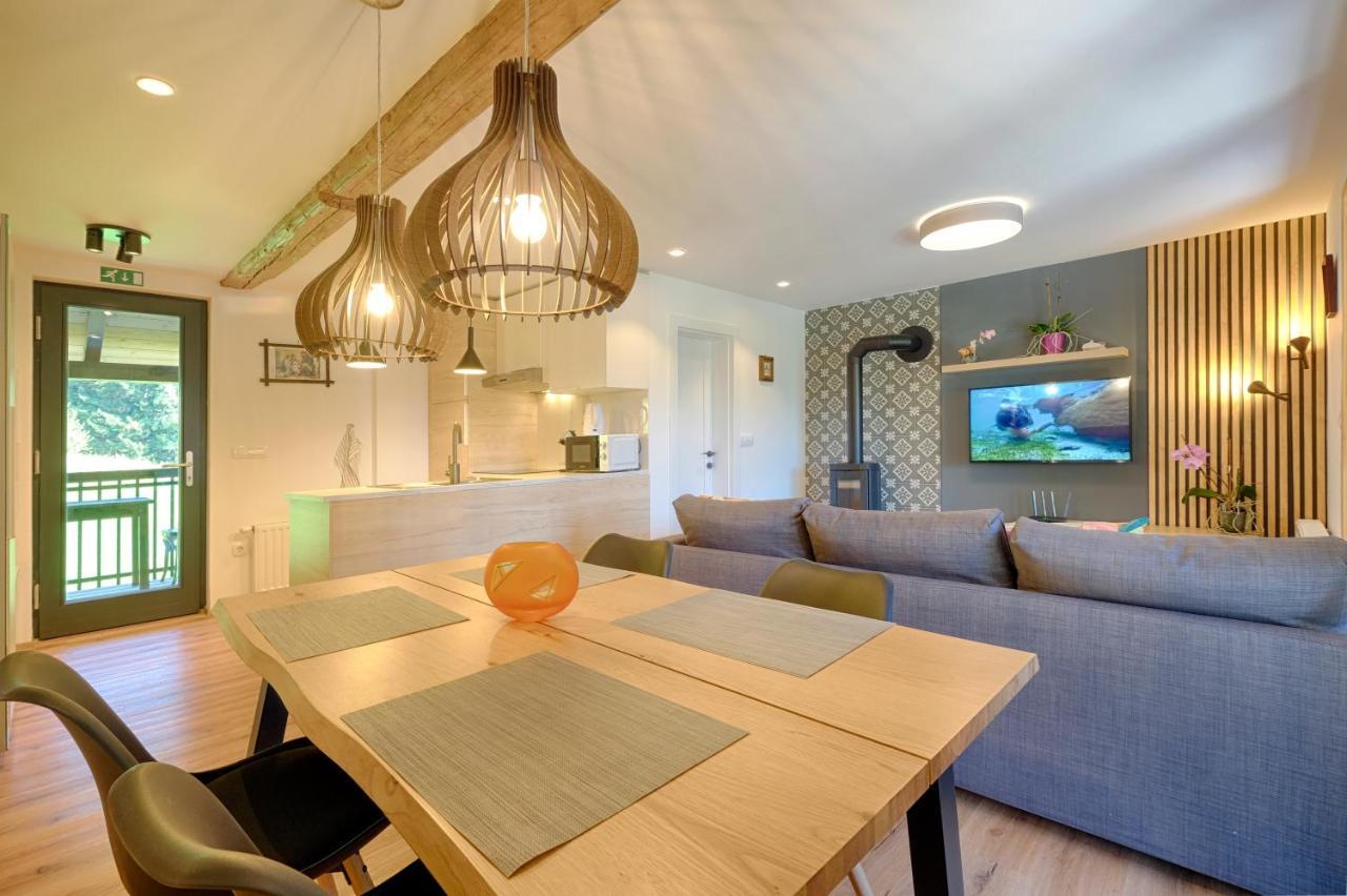 Apartments Pri Fencu Jesenice Εξωτερικό φωτογραφία