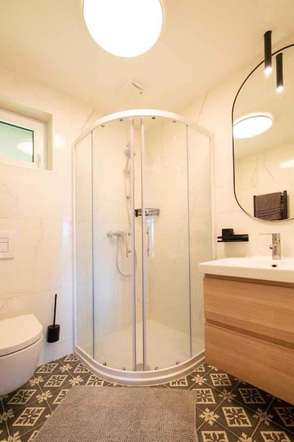 Apartments Pri Fencu Jesenice Εξωτερικό φωτογραφία