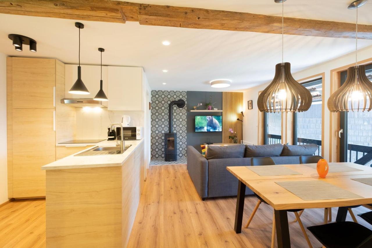 Apartments Pri Fencu Jesenice Εξωτερικό φωτογραφία