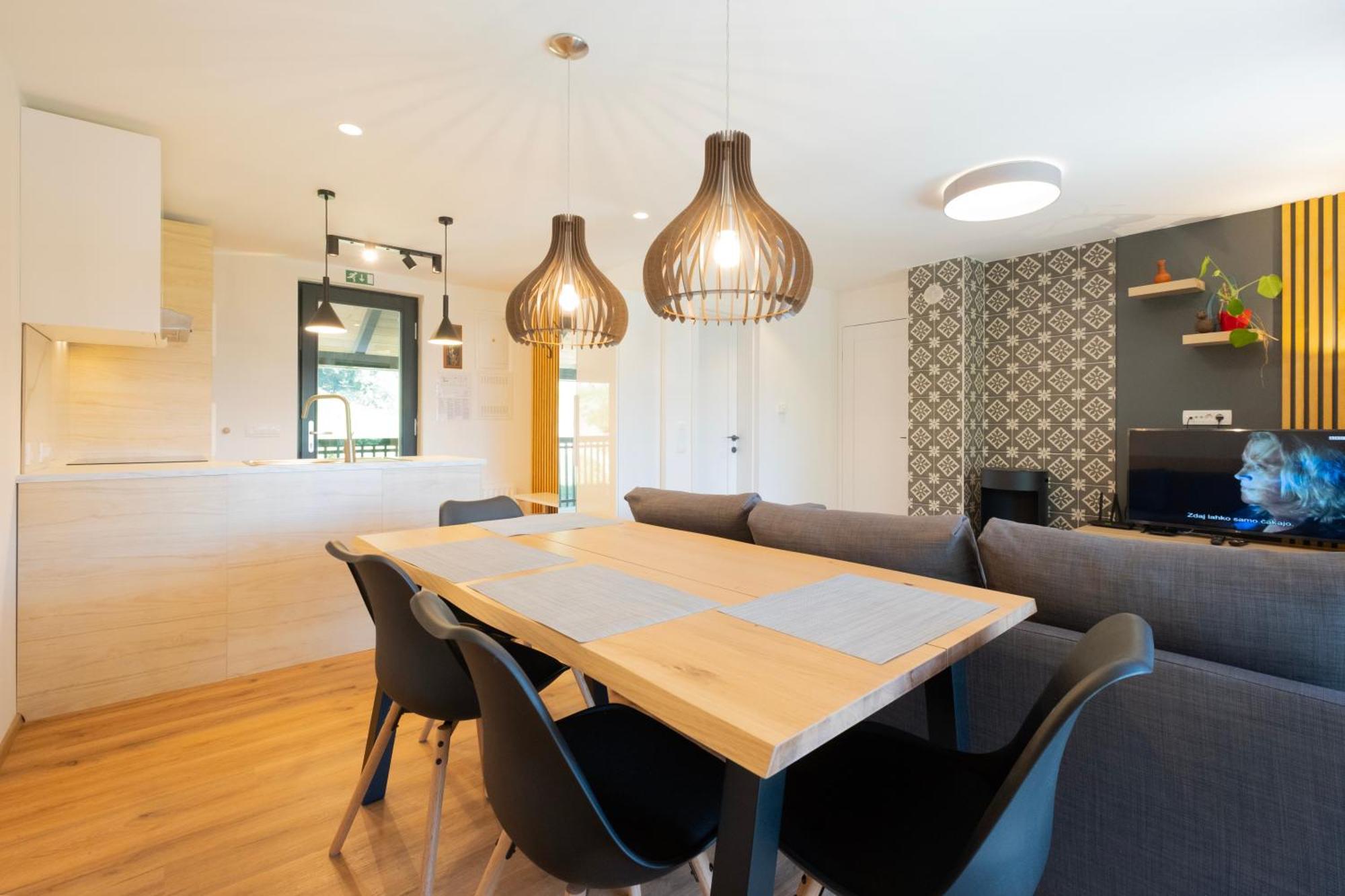 Apartments Pri Fencu Jesenice Εξωτερικό φωτογραφία